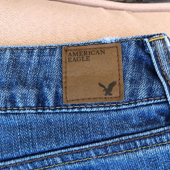 American Eagle Cotton Distressed Ripped Frayed Edges Mid Wash Cut Of Jeans 6 - Picture 5 of 16